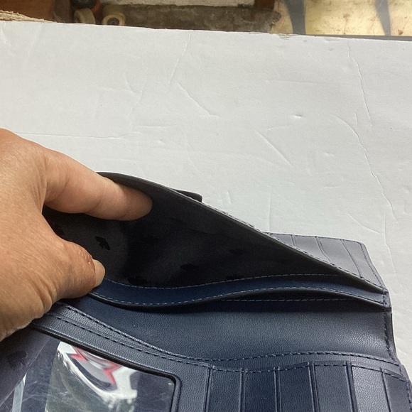 Kate Spade Lemon Print Wallet - Picture 13 of 14